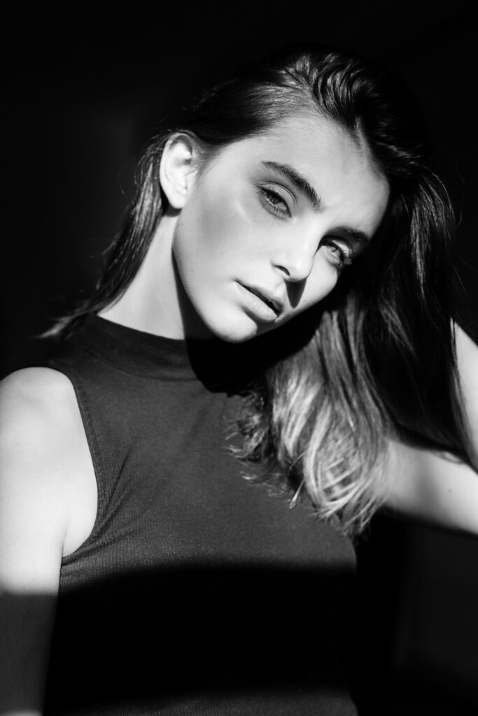 caitlin-photographed-by-sophie-cecile-xu-8.jpg